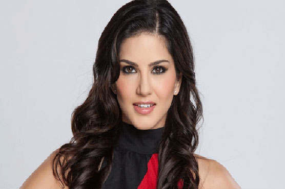 Sunny Leone welcomes twin boys, shares picture