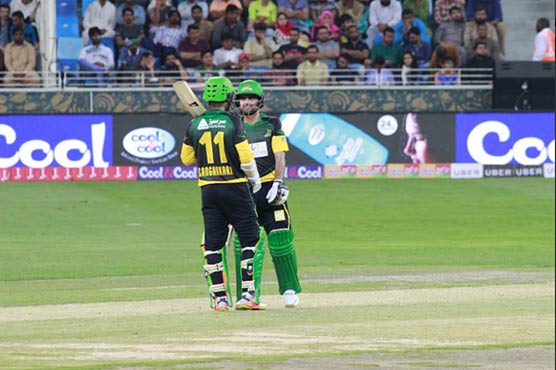 LIVE: Shehzad departs but Sultans march towards big total