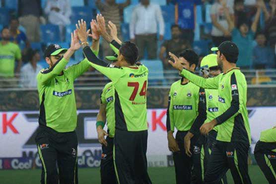 Qalandars hold nerves to win thriller against Kings in super over