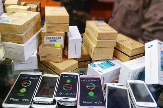 Mobile phone imports reach USD 526.036 mn in eight months