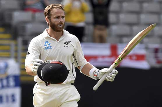 Williamson hits record ton as NZ extend lead
