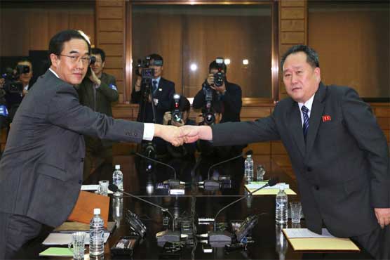Two Koreas agree to hold summit on April 27