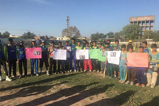 Fans demand Sammy's inclusion in WI squad for Pakistan tour