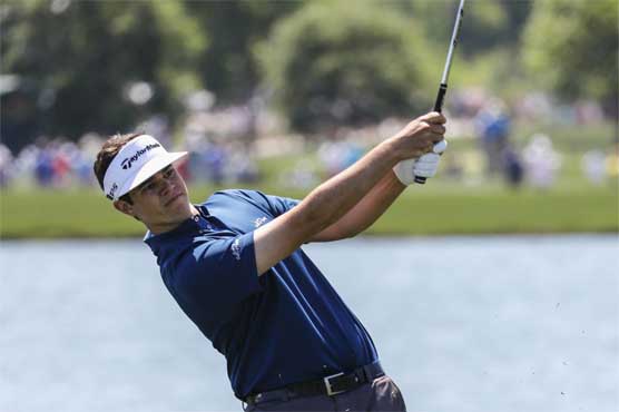 Fowler slip as Hossler takes lead in Houston