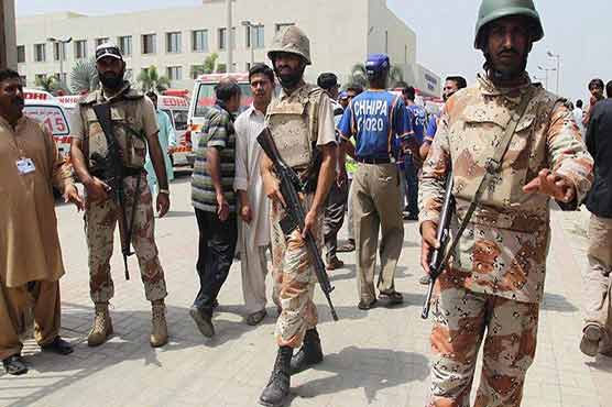 Rangers nab six alleged criminals from Karachi