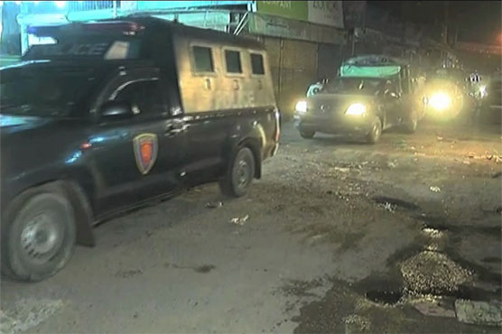 Four injured in firing, grenade attack in Karachi