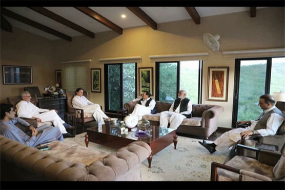 Five more PML-N lawmakers join PTI