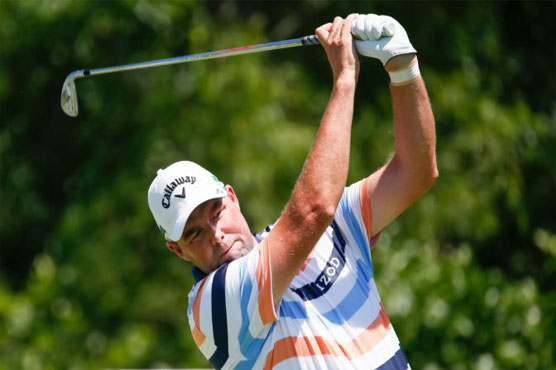 Leishman leads by one midway through Byron Nelson