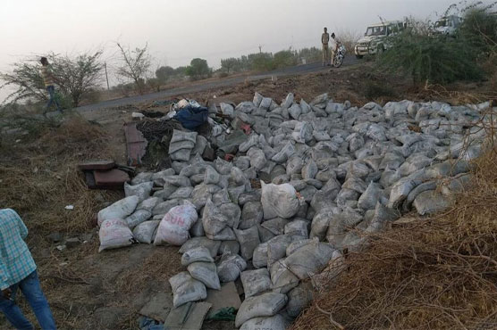 19 dead as truck loaded with cement overturns in India