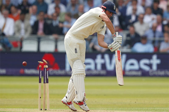Pakistan pounce as England's top-order exposed again