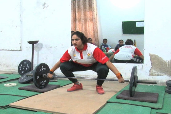 Lahore gets its first weightlifting training club for women 