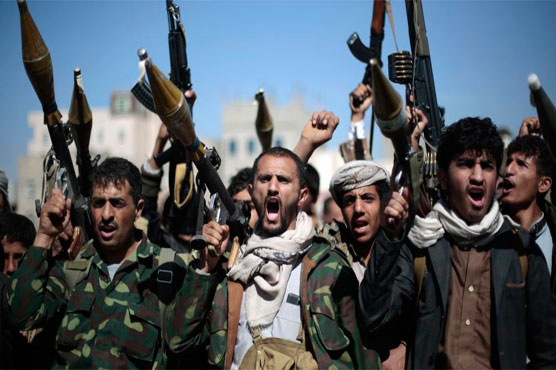 Rebels call for 'mobilisation' as Yemen forces close in on key port