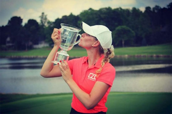 Swedish golfer breaks first trophy won in US at airport