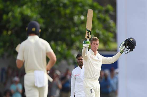 Jennings ton puts Sri Lanka on the ropes