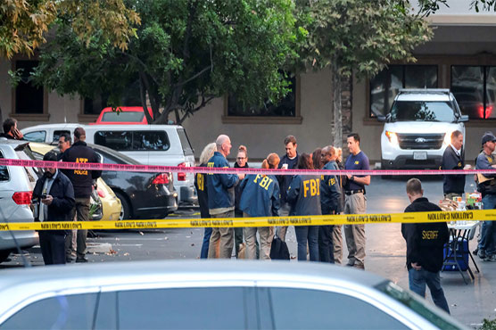 Marine veteran kills 12 in California bar packed with students