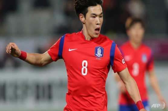 S. Korea international footballer crashes SUV, one dead