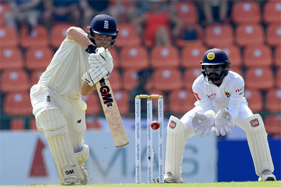 Curran and Buttler save England against Sri Lanka spin