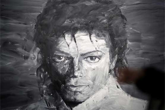 Michael Jackson fans look to beat it down to Paris art show