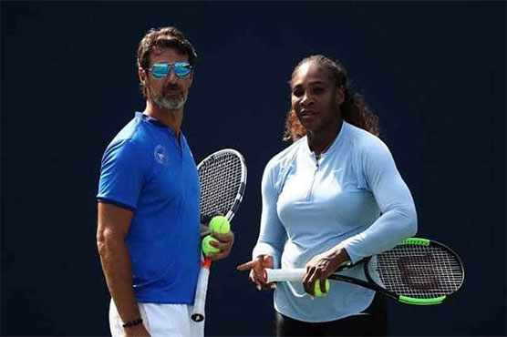 Serena's coach Mouratoglou calls for on-court coaching in tennis