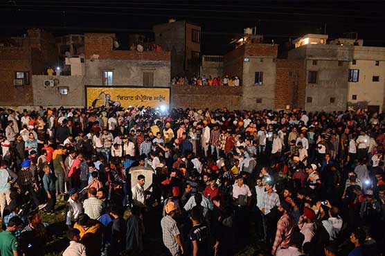 At least 50 dead in India train disaster