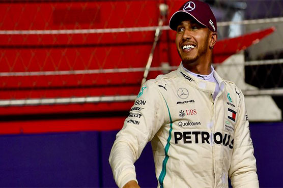 Hamilton wins fifth Formula One world title