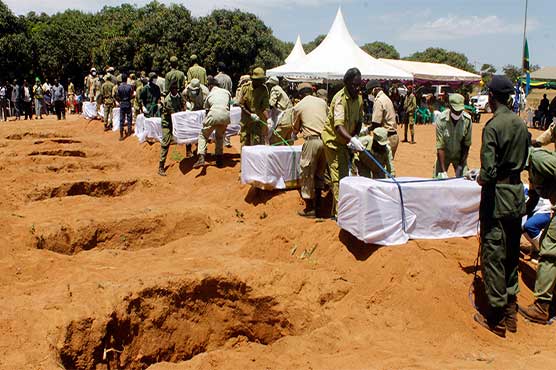 Tanzania buries ferry disaster dead as toll hits 224
