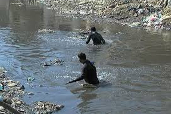 Three Karachi children drown in nullah