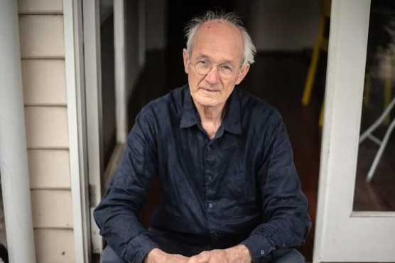 Assange's father calls on Australia to bring him home