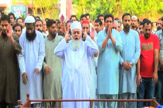 Funeral prayers of building collapse victims offered in Lahore