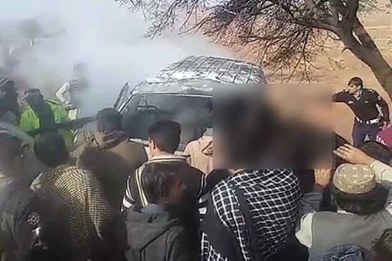 14 killed as cylinder of passenger bus explodes in Karak