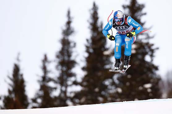 Paris strikes Super-G gold for Italy