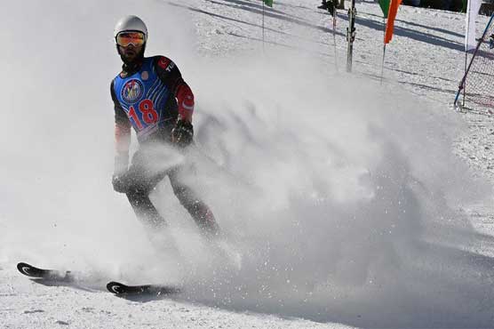 International skiers take to the slopes in Pakistan