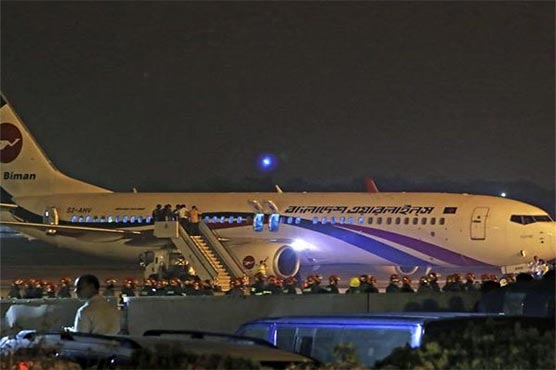 Would-be Bangladesh hijacker was carrying fake gun: official