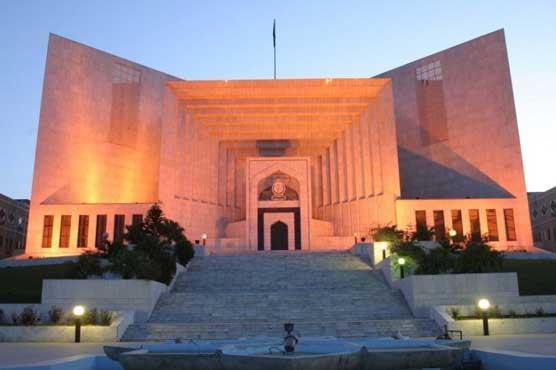 Provincial autonomy in 18th amendment: SC issues notices to Punjab, federal govt