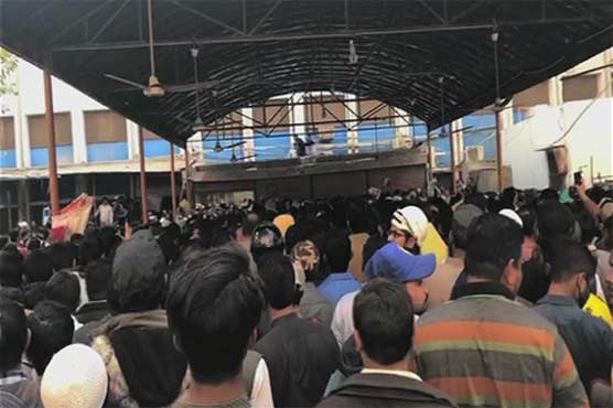 Rowdy applicants force rangers deployment at Civil Hospital Karachi