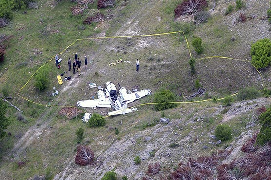 Plane crash in Texas kills 10 people: officials - World - Dunya News