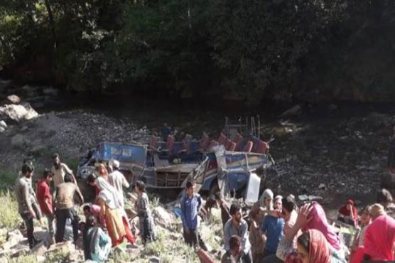 35 dead as bus plunges into gorge in occupied Kashmir