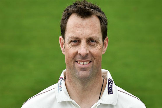 Former England opener Trescothick to retire