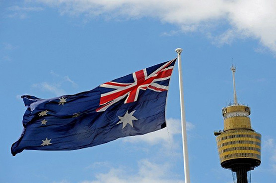 'Golden age' of Australian economy fades as dark clouds loom