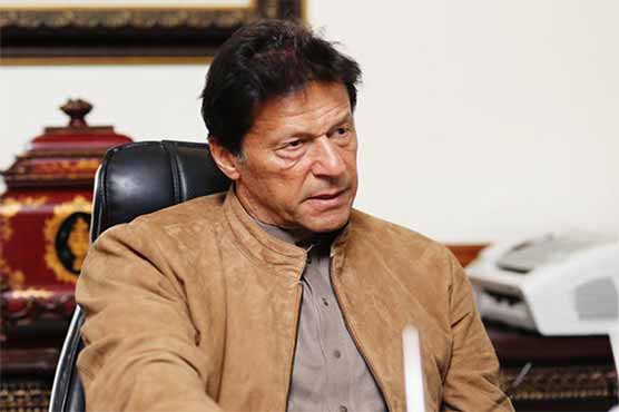 PM Imran meets tax experts, discusses tax reforms