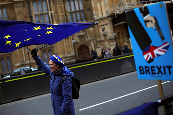 Stop Brexit: 700,000 sign UK petition to stay in EU