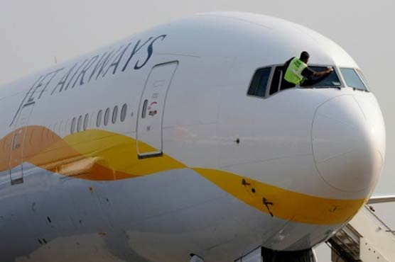 India's Jet grounds seven more planes amid shutdown fears