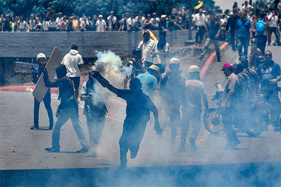 Clashes break out at Venezuela May Day protest