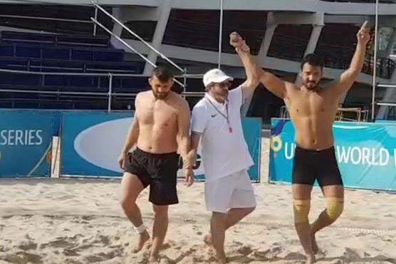 World Beach Wrestling: Inam Butt reaches Quarter finals 