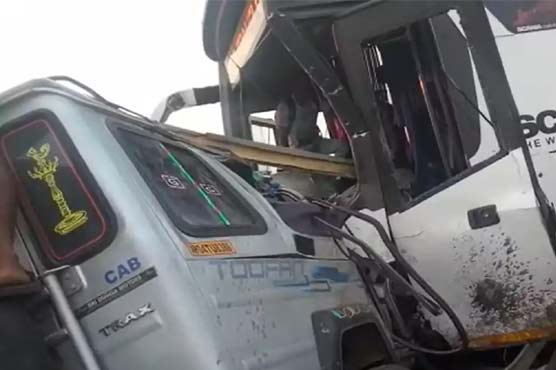 15 killed in bus-Jeep collision in Andhra Pradesh