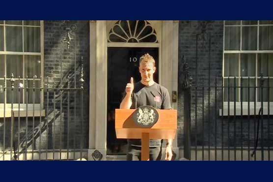 Netizens root for 'Podium Guy' for next UK PM