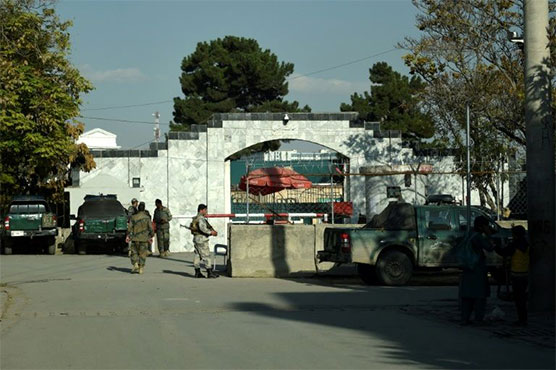 Sick Afghans await Pakistan visas as consular office shuts