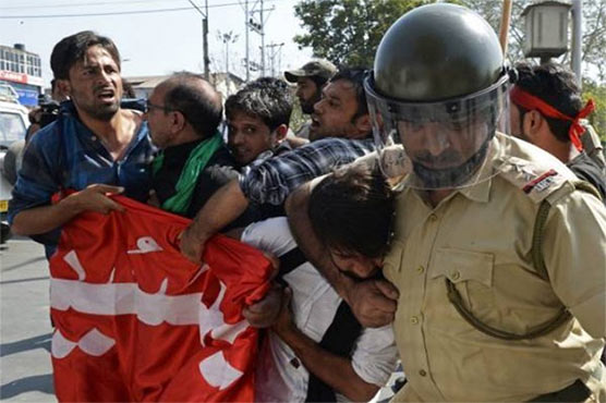 India bans Muharram congregations, attacks mourners in occupied Kashmir