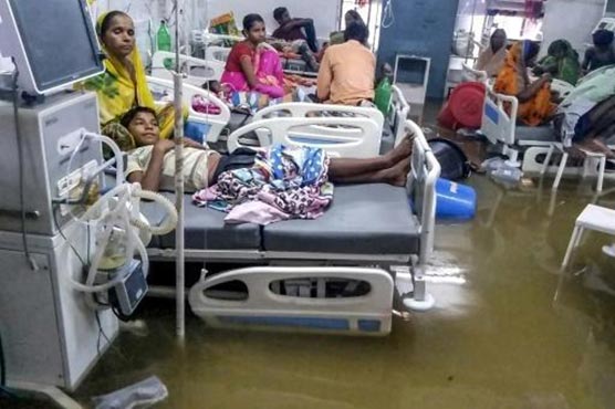 Late monsoon fury kills 100 in north India