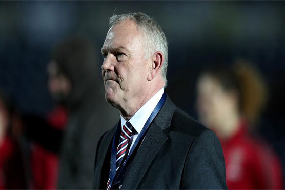 FA chief urges players to 'share the pain' as pay talks linger